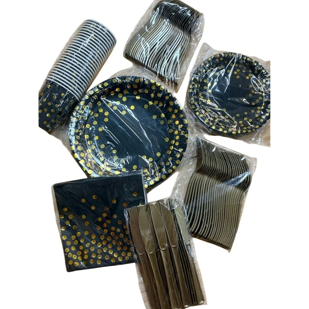 Premium Black‎ and Gold Polka Dot Party Tableware Set - Home Party Supplies